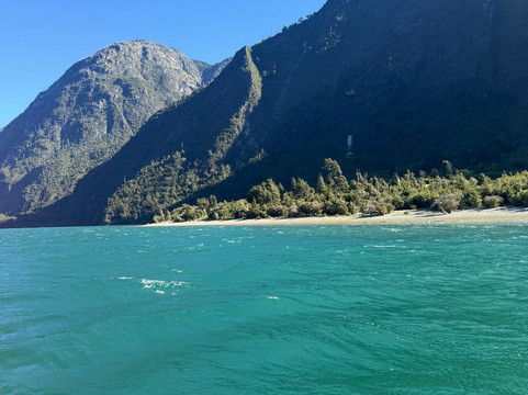 Lago Tagua Tagua-Cochamo必去景点