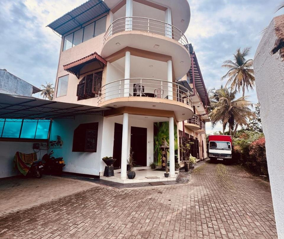 Harshi Guest House