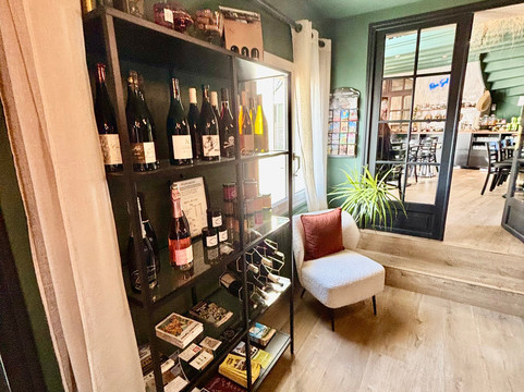 里威南酒店主图