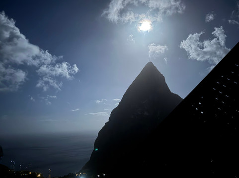 拉德拉度假酒店主图