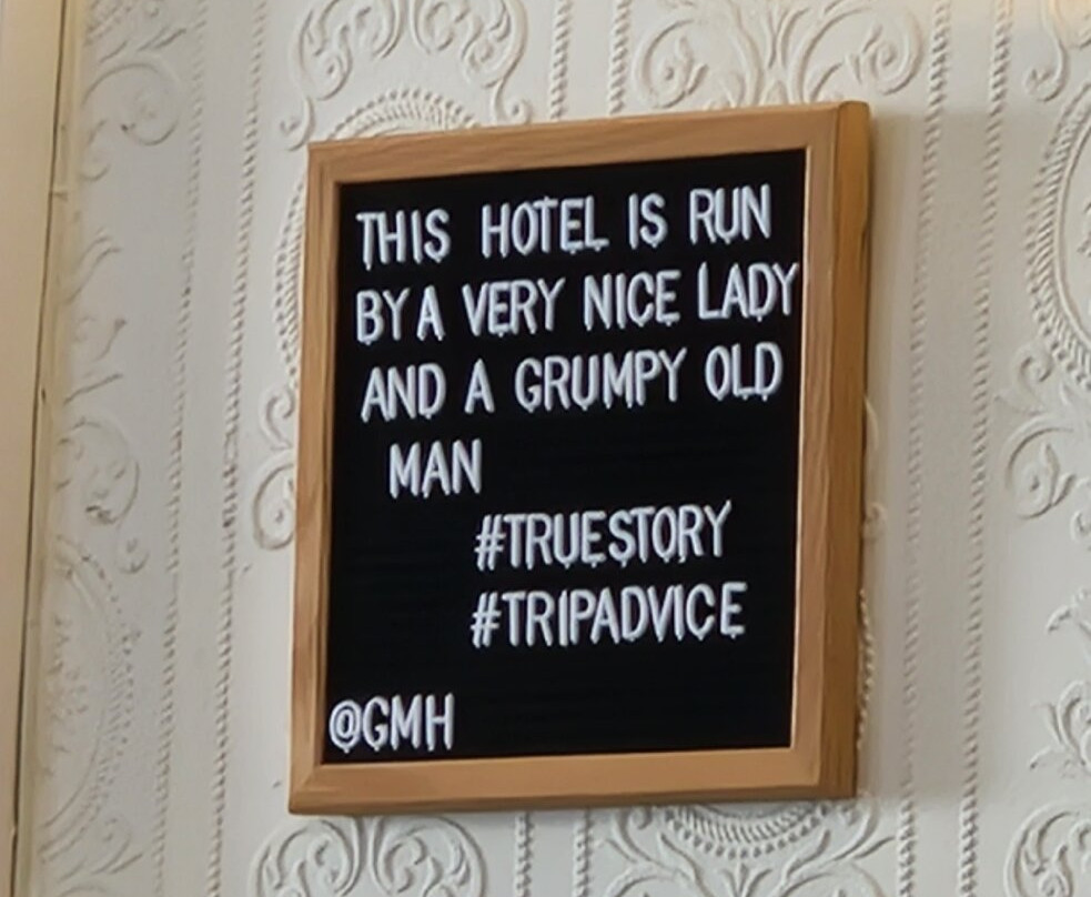 大莫尔文酒店主图