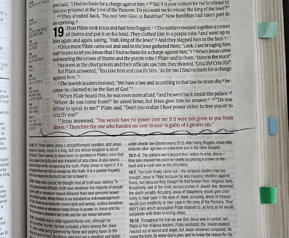 伍德兰斯套房酒店主图