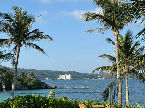 月亮海滩皇宫度假村主图