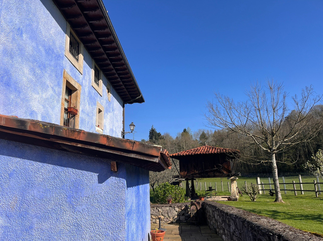 苏库瓦斯乡间酒店主图