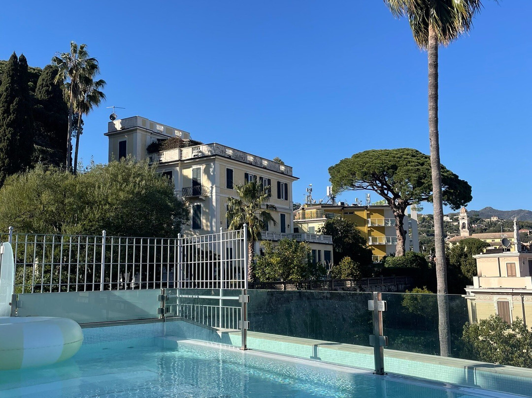 密涅瓦酒店主图