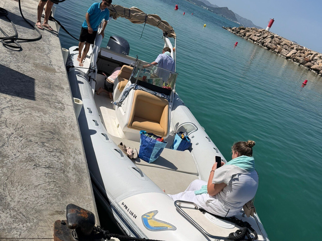 Alcudia Bay Boat Rental-Ca'n Picafort必去景点