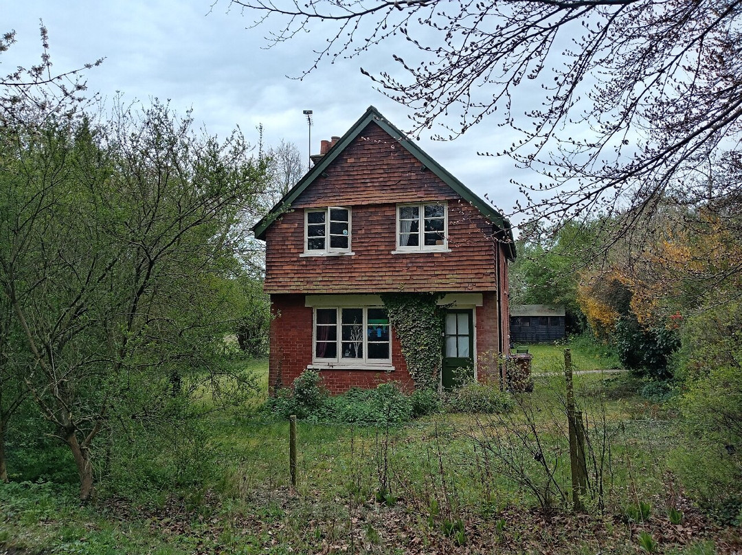 Mardock old station-Ware必去景点