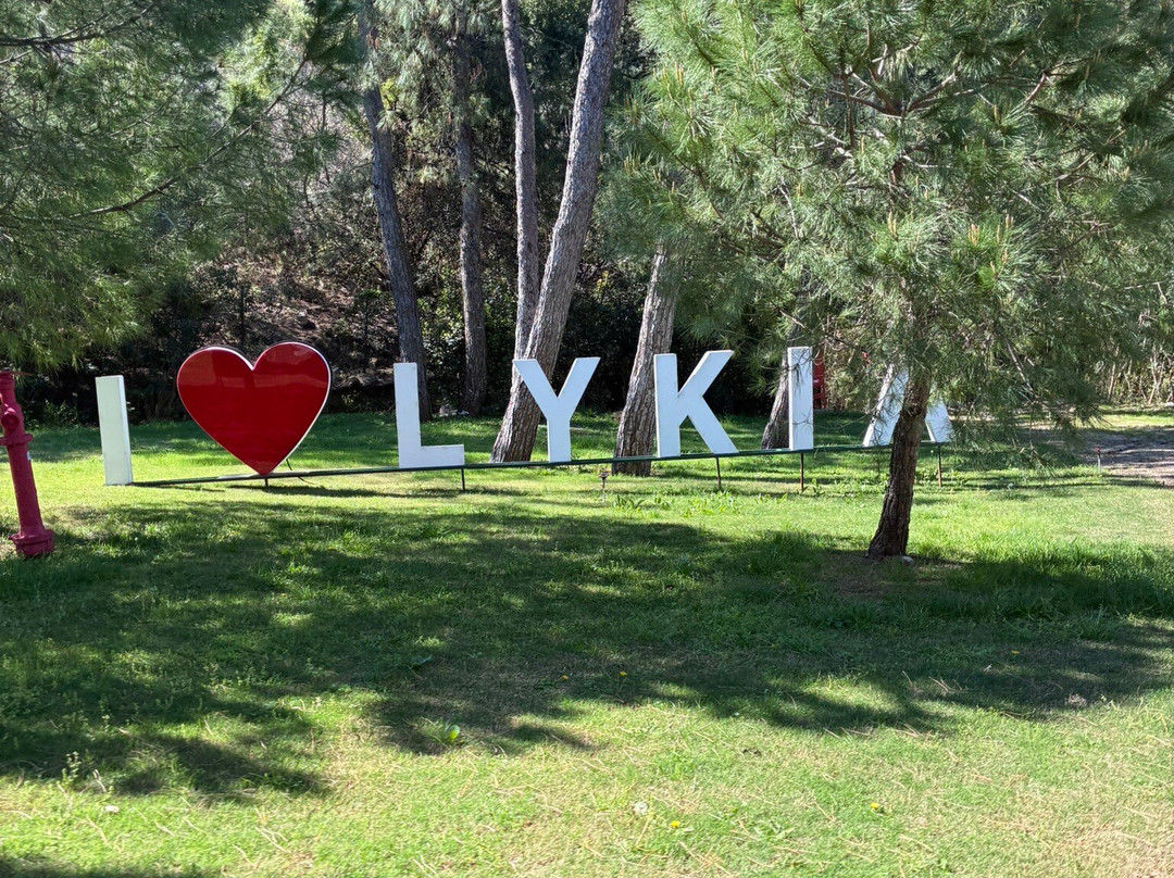 自由利基亚成人酒店主图