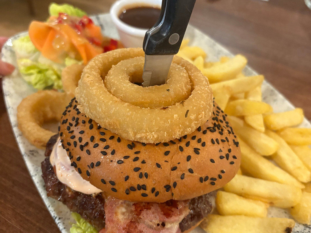 麦克威廉姆公园酒店主图