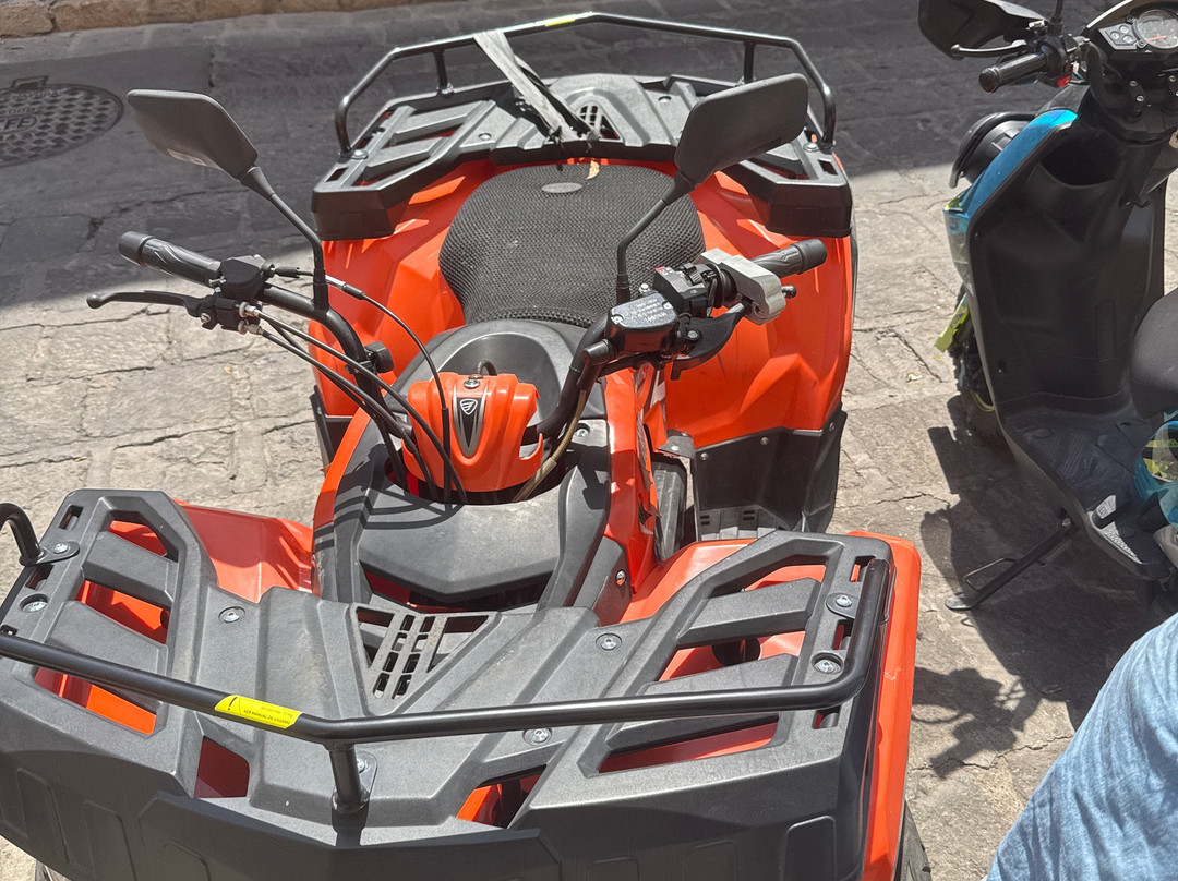 Explore San Miguel Off-Road (Tours en cuatrimoto)-圣米格尔护城必去景点