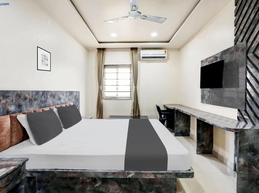 Super Hotel O Swedha Hotel