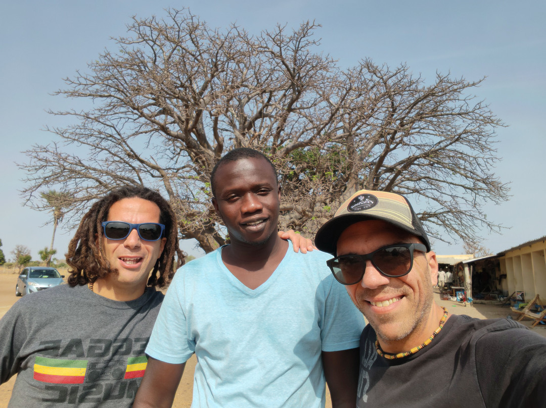 Senegal Raggi di Sole-达喀尔必去景点