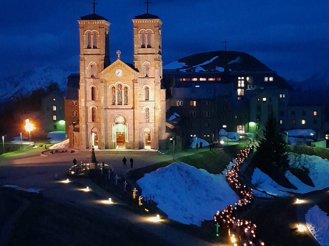 Sanctuaire Notre-Dame de la Salette-La Salette-Fallavaux必去景点
