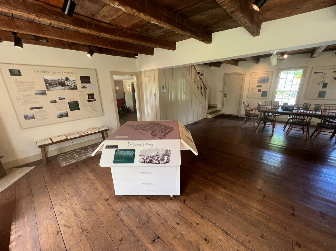 Little Red Schoolhouse & Museum