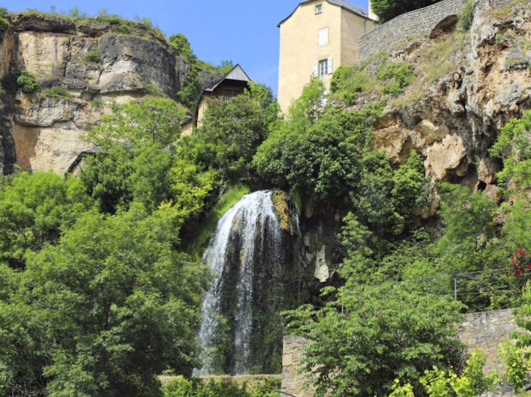 Cascade de Salles-la-Source-Salles-la-Source必去景点