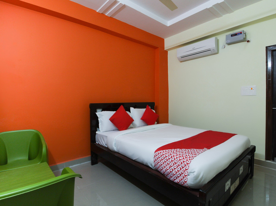 Flagship S V Residency