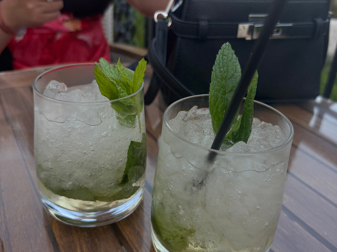 米茨斯诺里达酒店主图