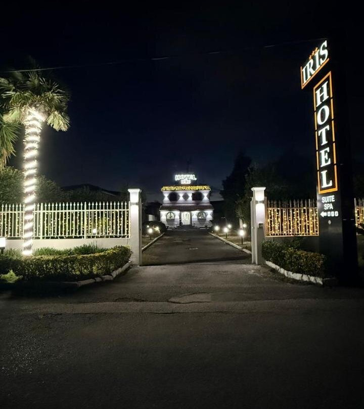 Hotel Iris
