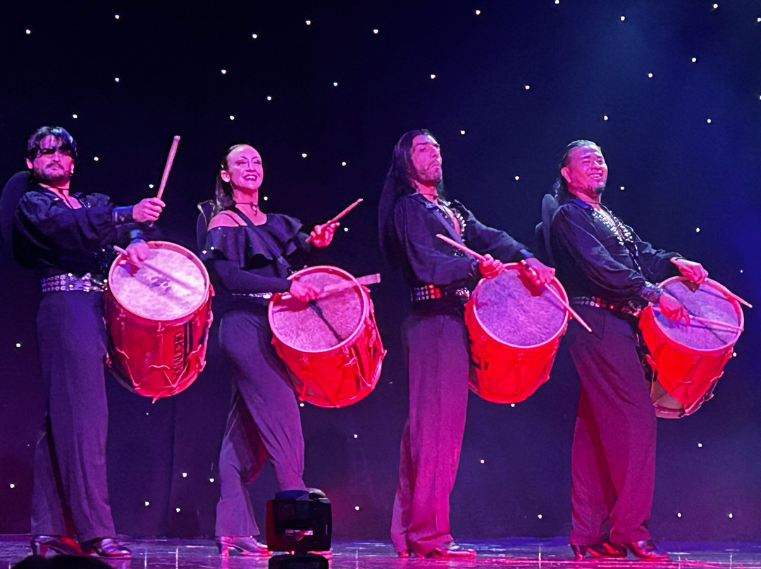 Array: Mountain Of Entertainment Theater-皮金福奇必去景点