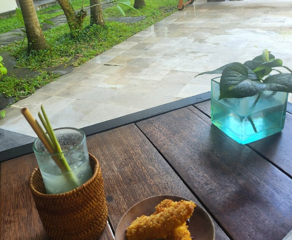 欧彭豪斯酒店主图