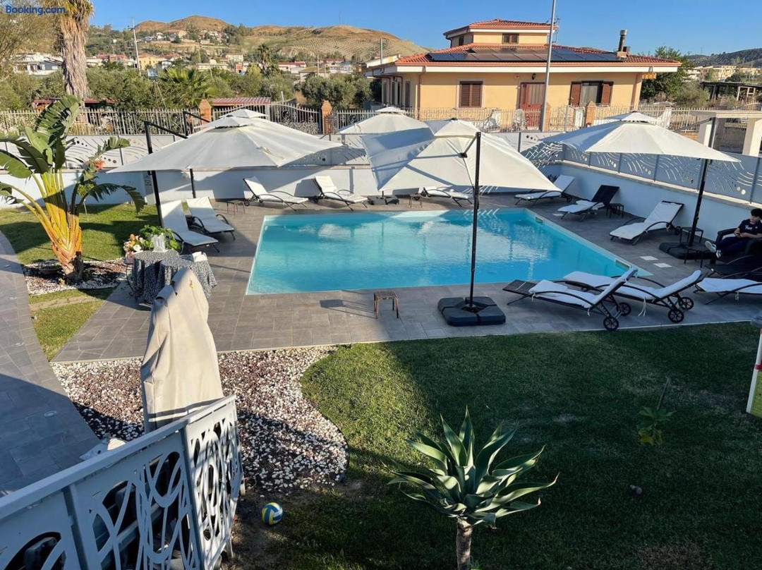 Albamaris Guest House