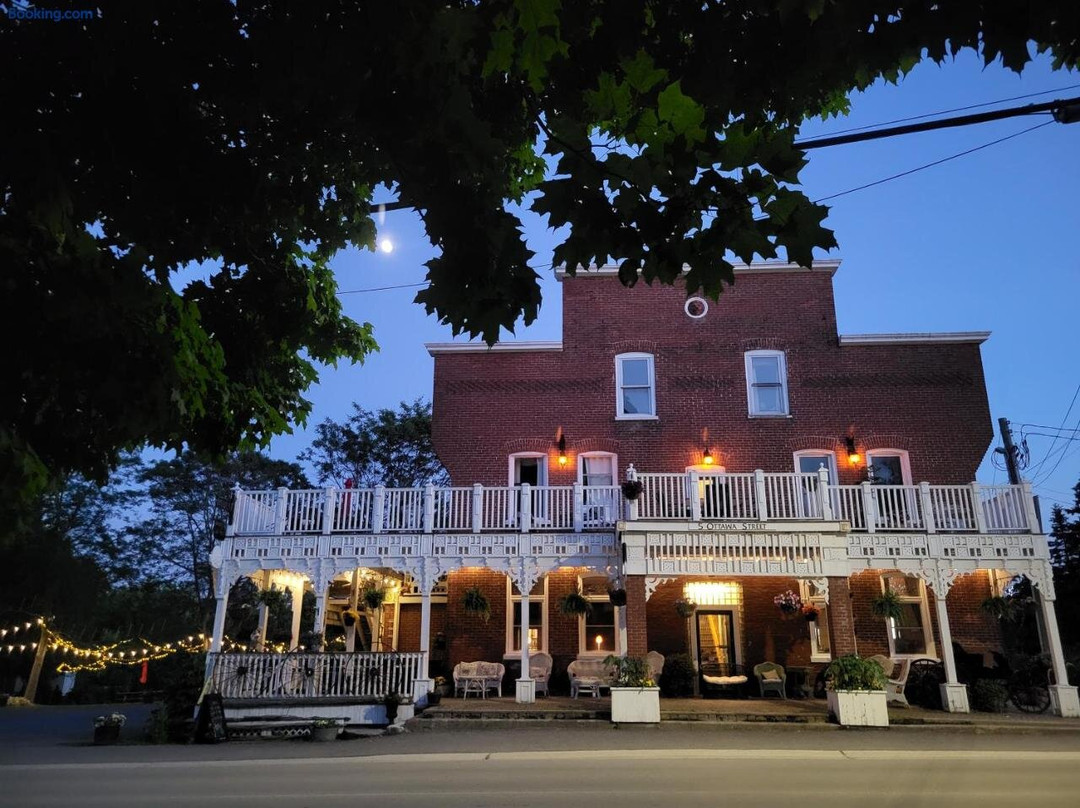 The Tamworth Hotel
