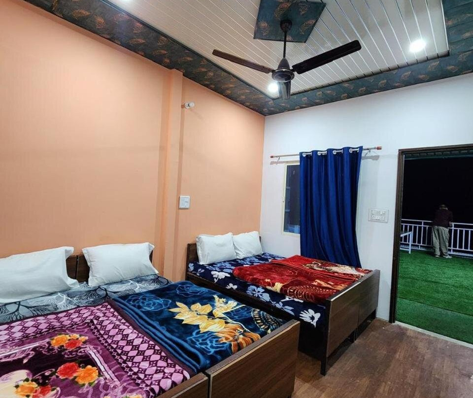 Hotel Shri Ram Kedar Kailasha