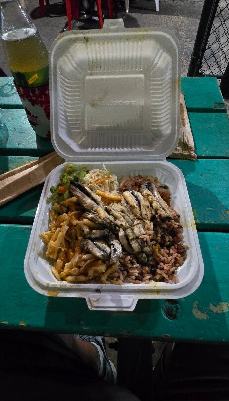 Oistins Fish Fry-奥伊斯廷斯必去景点