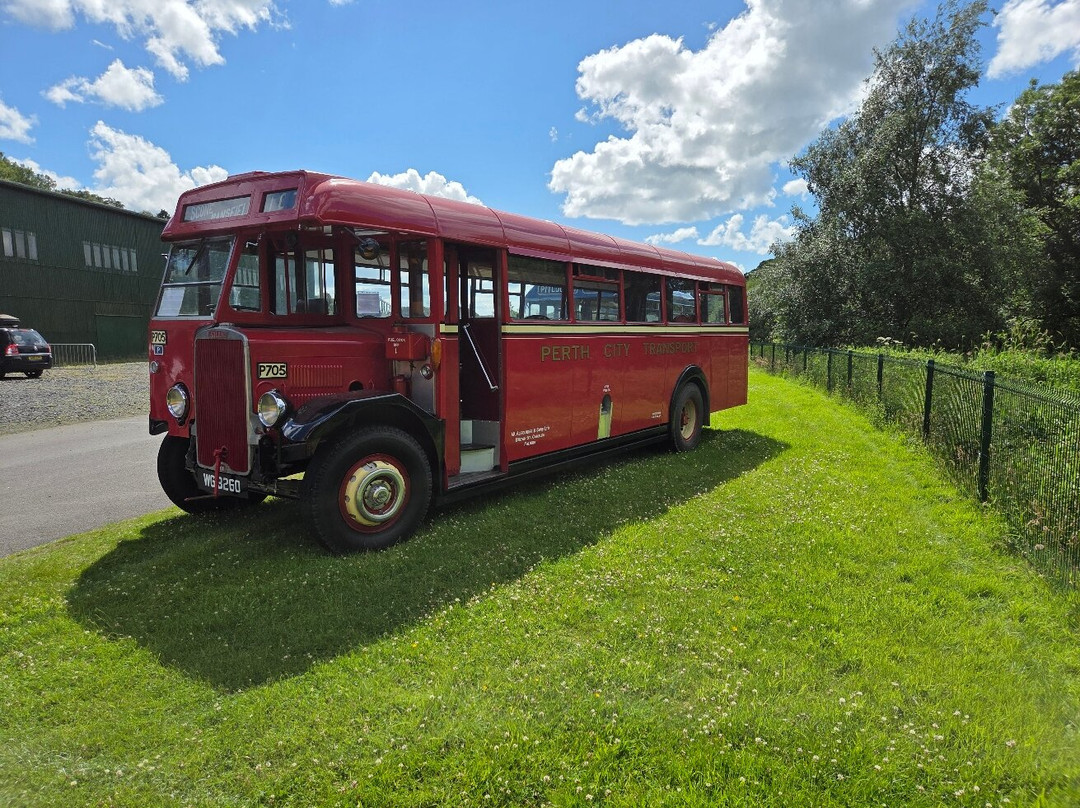 Scottish Vintage Bus Museum-丹弗姆林必去景点