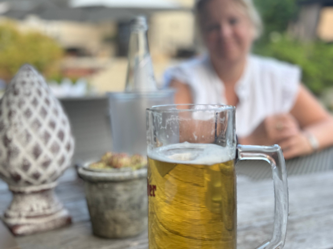 布吕尔罗曼蒂克酒店主图