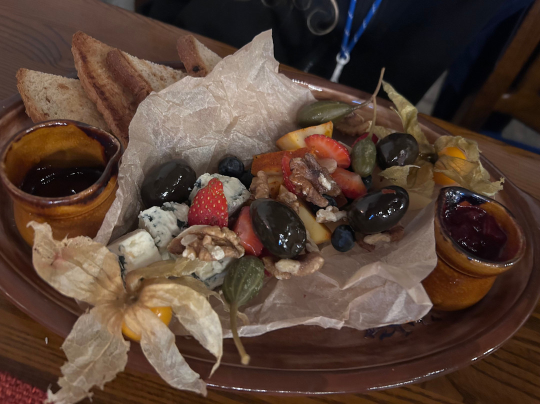 Peppersack Restaurant + Bakery/Cafe