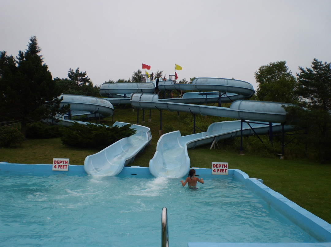Atlantic Splash Adventure-Hammonds Plains必去景点