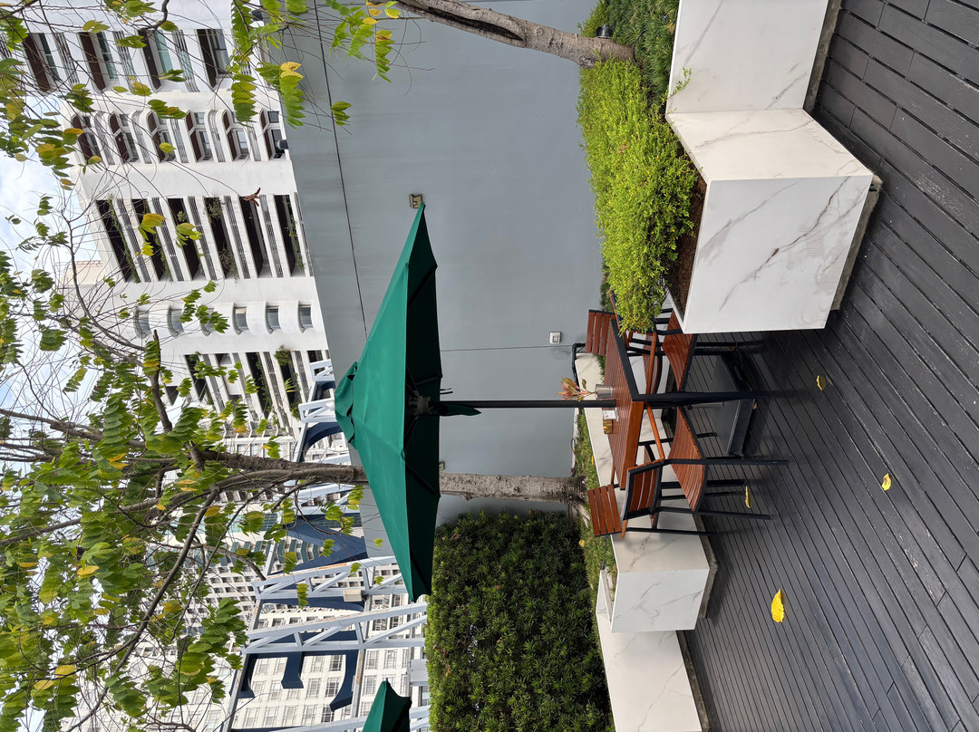 曼谷阿索克盛捷宅邸酒店主图