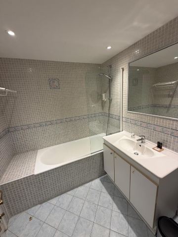 勒夏莱套房酒店-旅行者