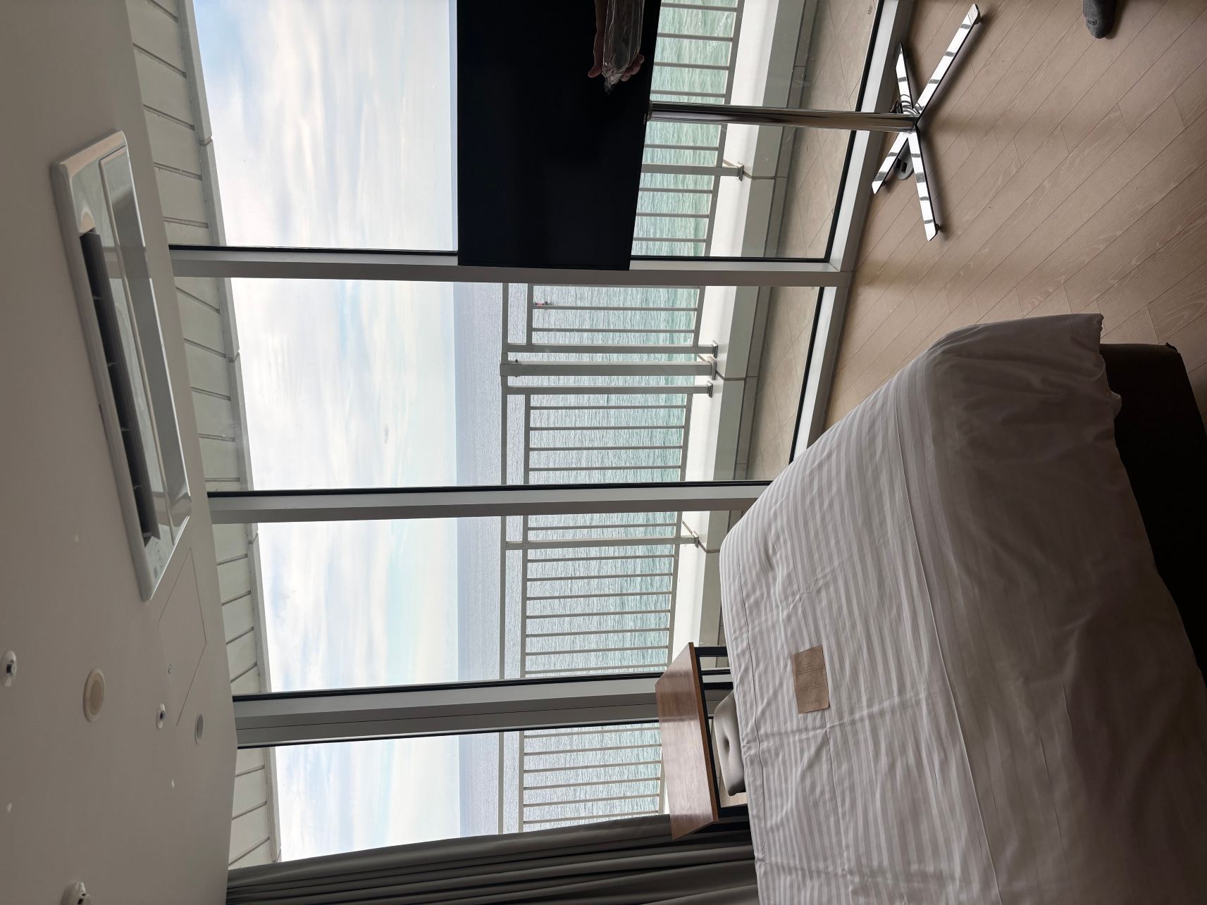 镜浦天空湾酒店-旅行者