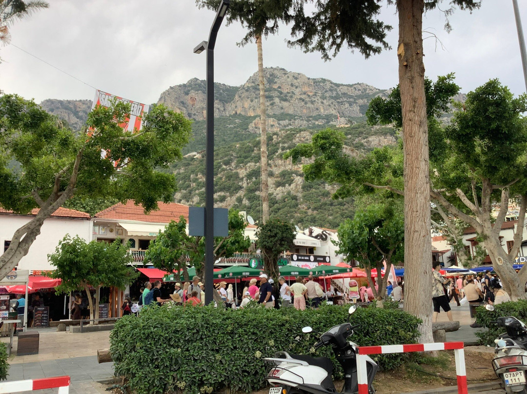 Cumhuriyet Meydanı-卡斯必去景点