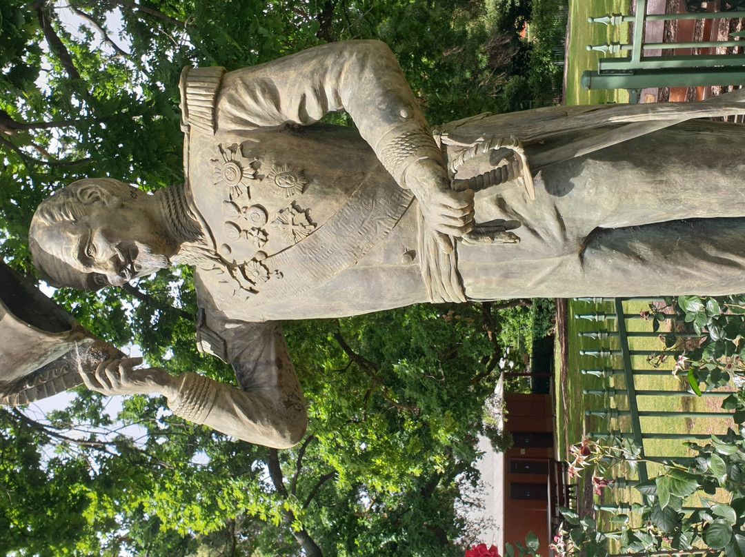 Marshal Jacques Leroy De St Arnaud-St Arnaud必去景点