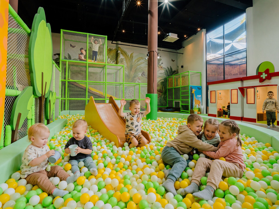 Mai Main Playground Canggu By Wonderspace-长谷必去景点