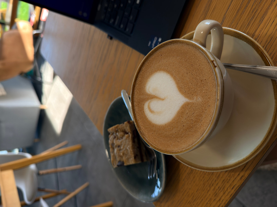 KIND Coffee & Eatery