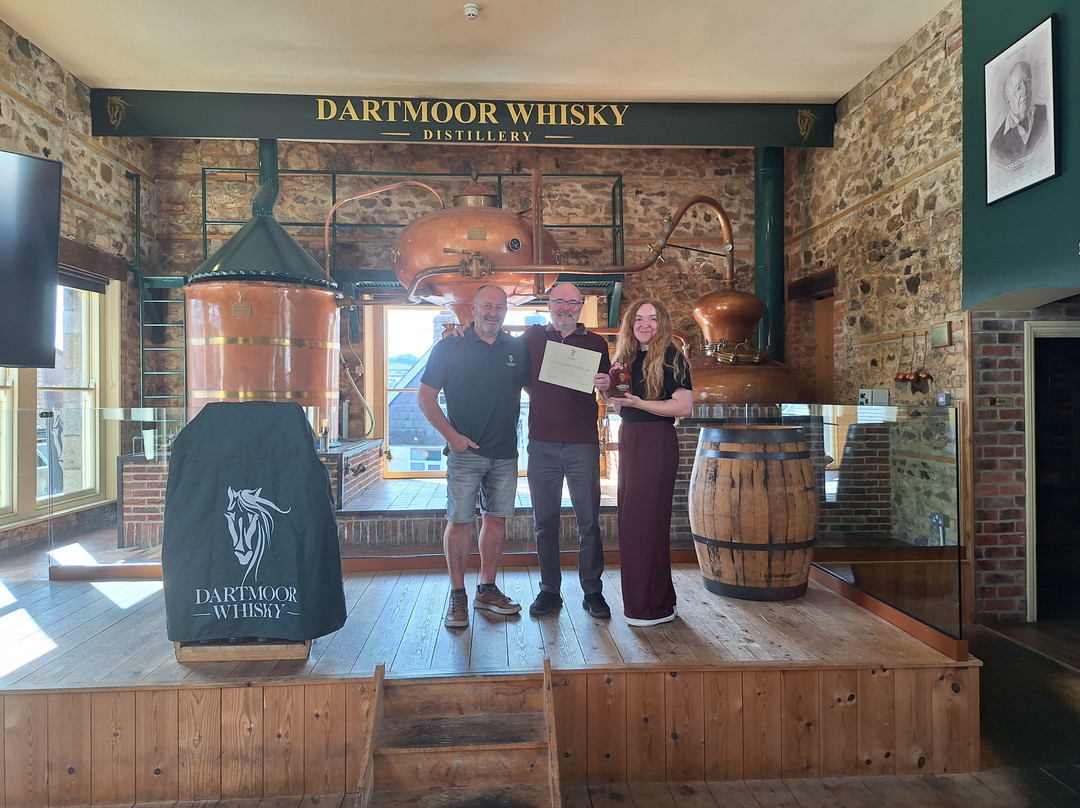 Dartmoor Whisky Distillery-Bovey Tracey必去景点