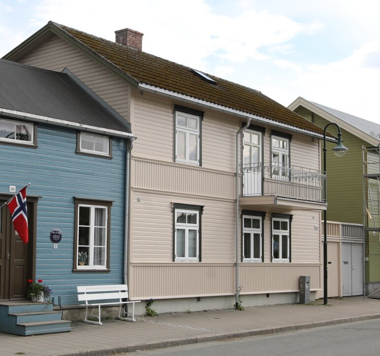 Jenssengården, Sjøgata 38