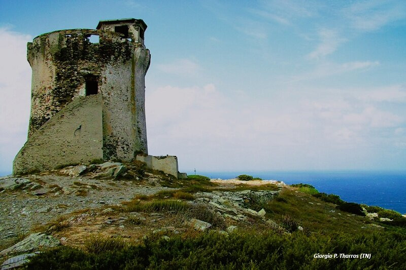 Torre del Falcone-斯廷蒂诺必去景点