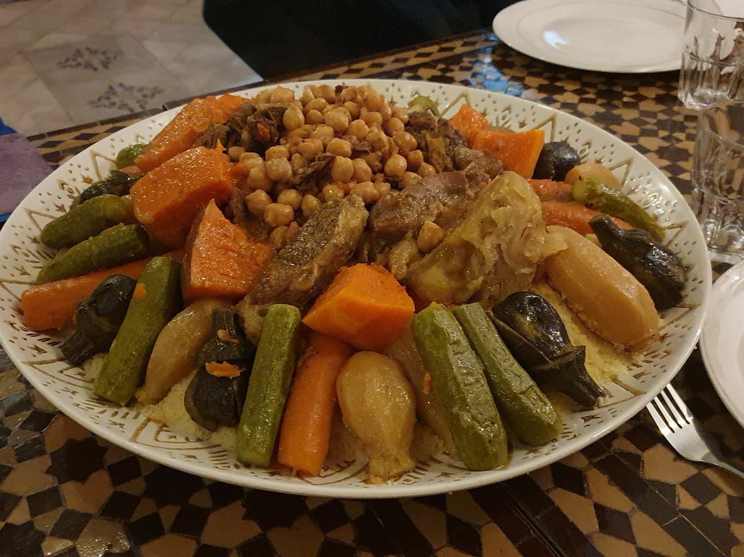 Riad Tarzout主图