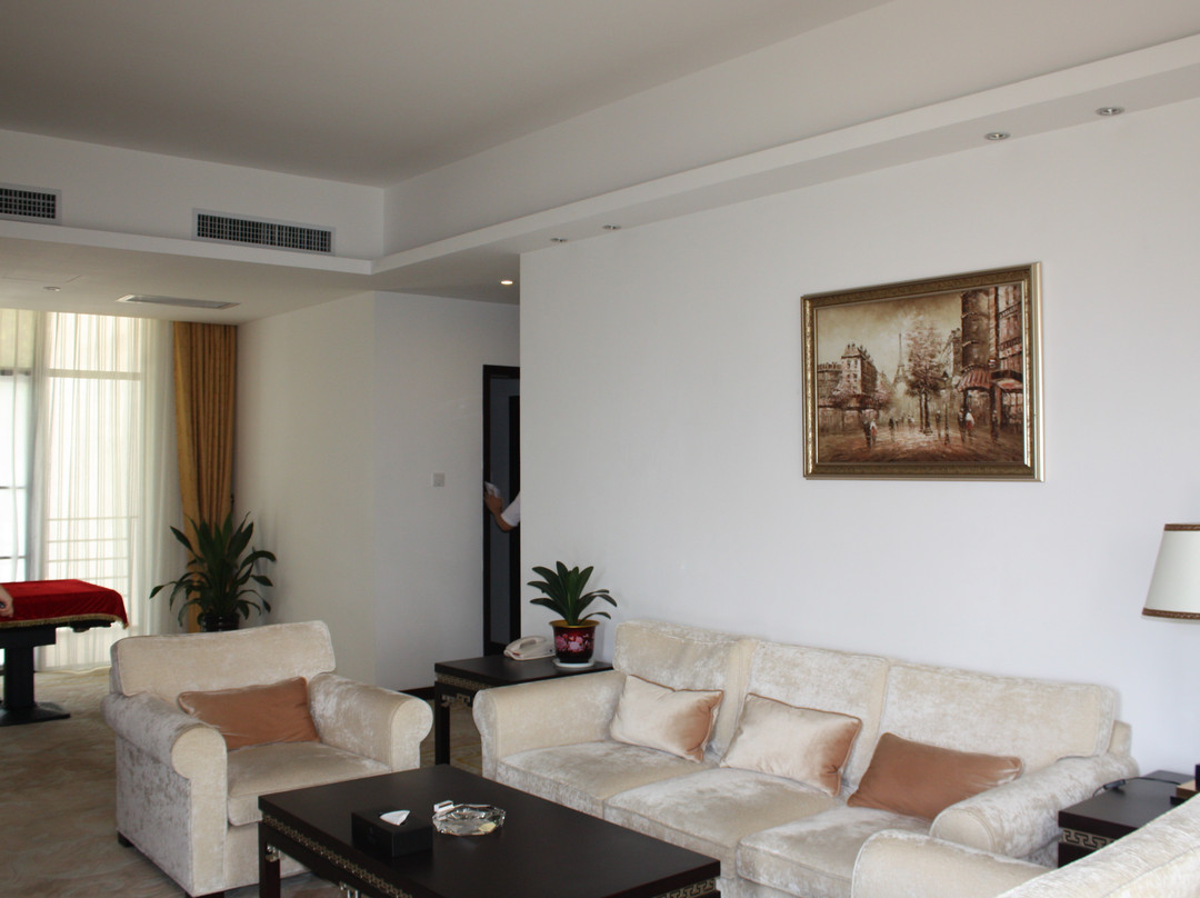 荷花园(粤海)酒店