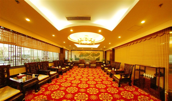 温泉大酒店主图