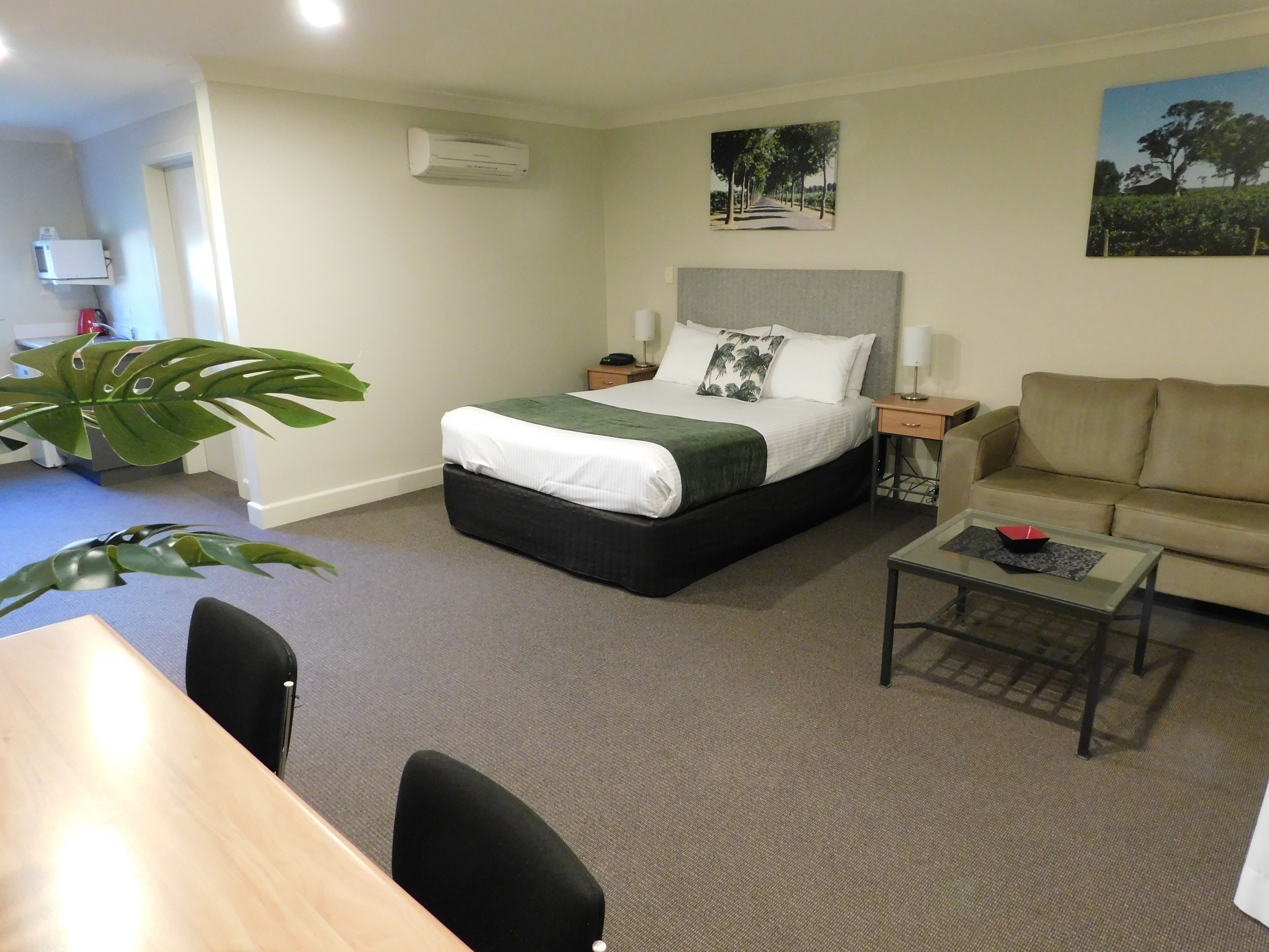 Alexander Cameron Suites-官方