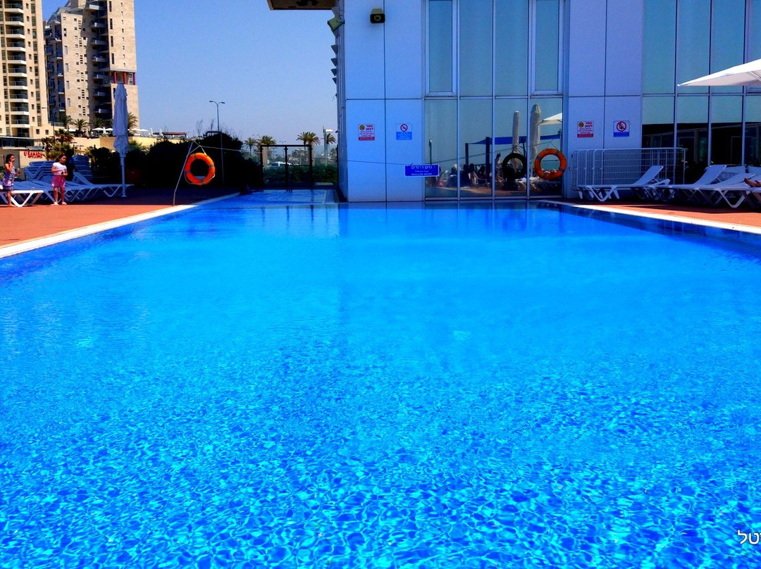 Netanya酒店住宿-岛屿套房酒店