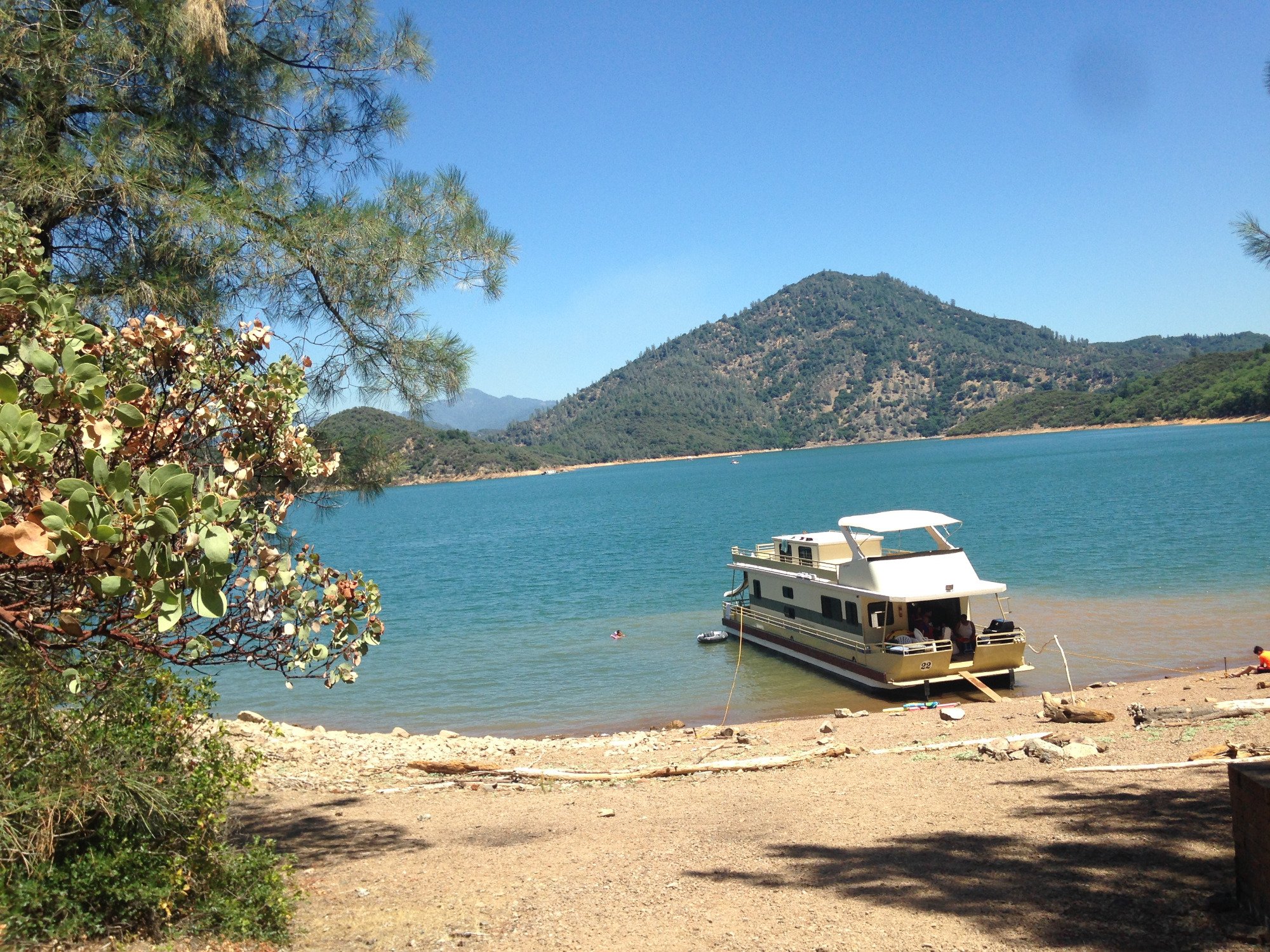 Antler Resort and Marina-官方