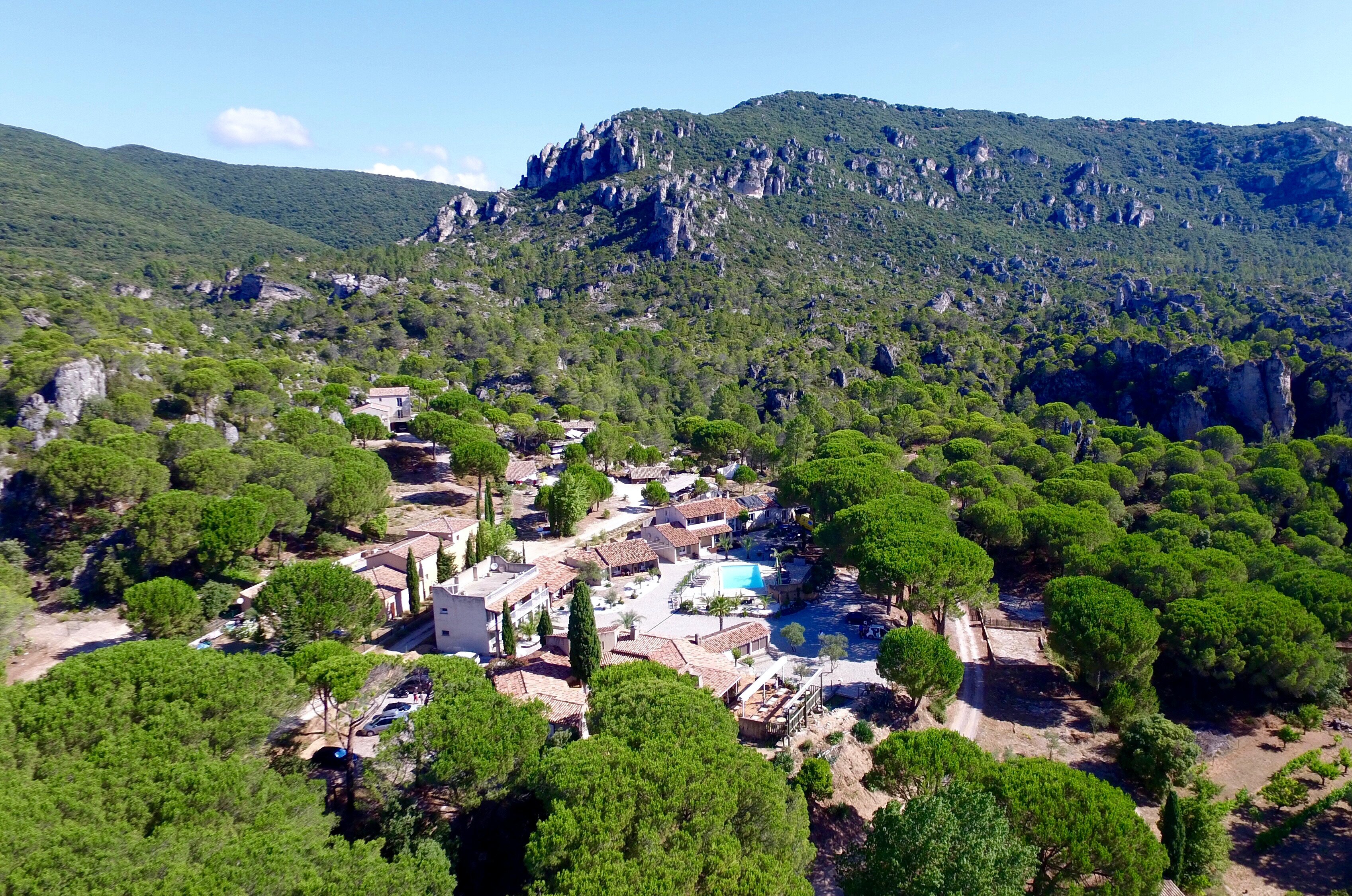 Auberge De Val Moureze-官方