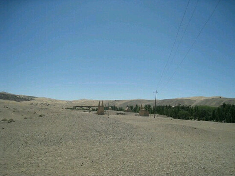 三危山景区-敦煌市必去景点